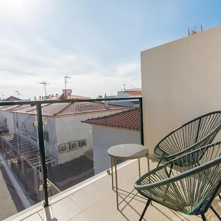 Apartamento Casa Gomes - Magnifico T2 Duplex A Poucos Metros Da *